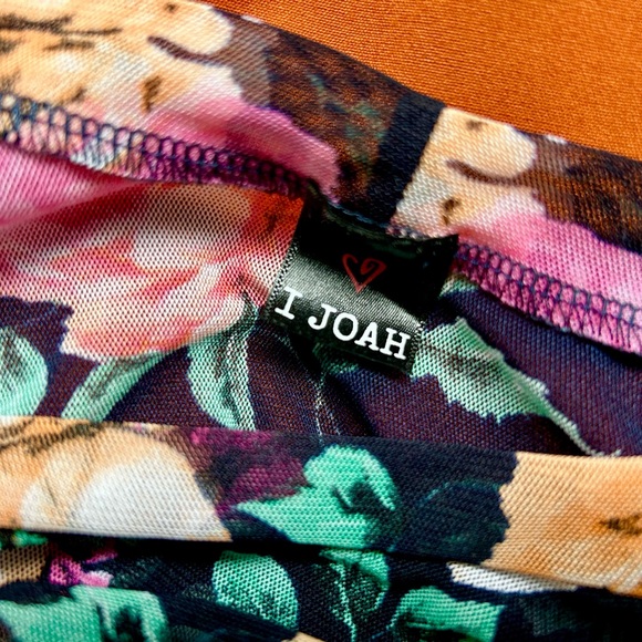 Ijoah Black Semi-Sheer Mesh Pink, Orange Floral Fitted Top, Size S - Picture 7 of 8
